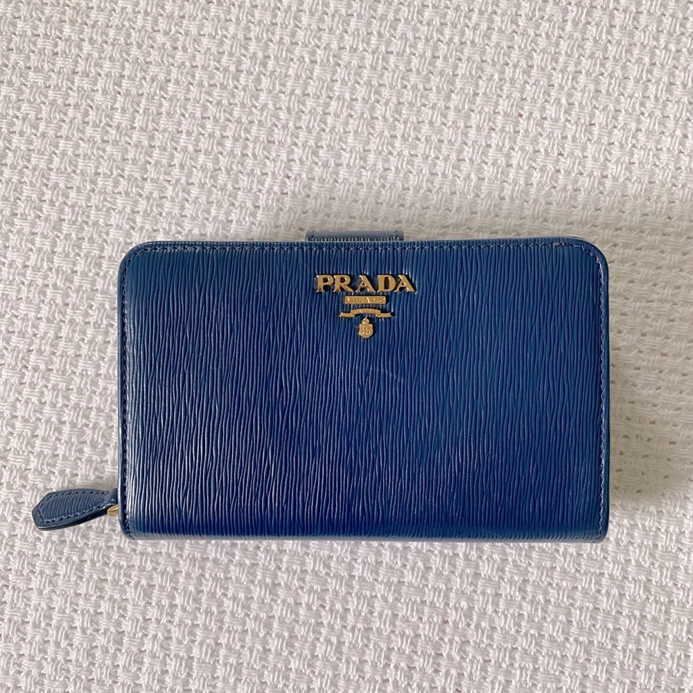Prada wallet